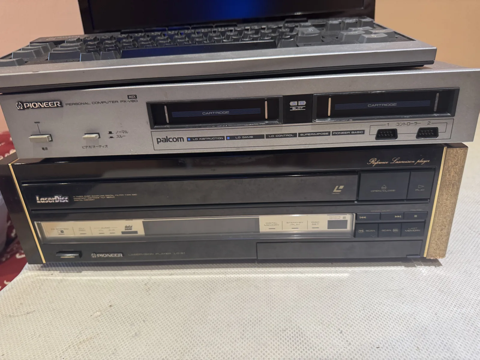 Pioneer PX-V60 + LaserDisc LD-S1