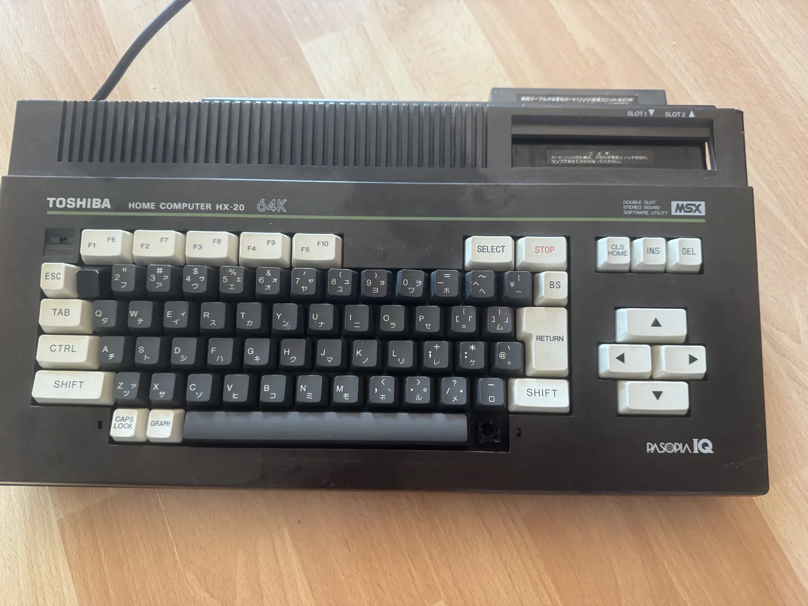 Toshiba HX-20 (Pasopia IQ)