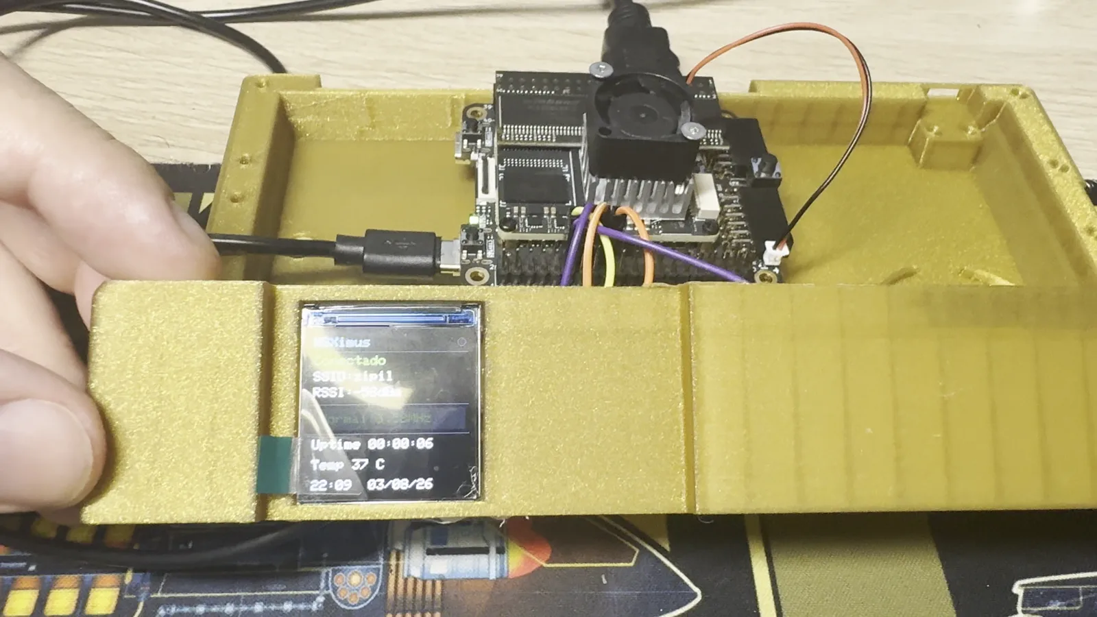 Pantalla de estado WiFi del MSXimus (ESP32)